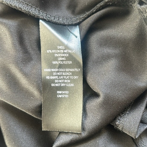 JH Evenings size 6. Black dress with silver sequins. - Picture 4 of 5